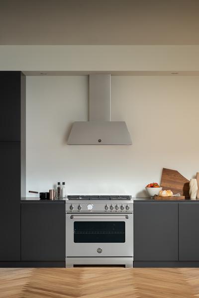 https://assets.bertazzoni.com/asset/09aba19a-c026-49dc-b2dc-a59ccd71cb0e/thumbnail/webimage-_F5I1410newnewg