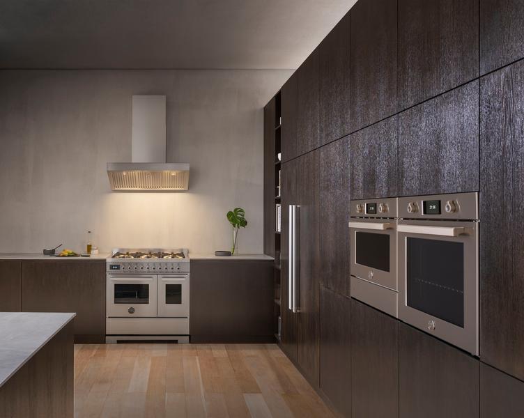 https://assets.bertazzoni.com/asset/19ab687f-d43c-4b34-98bb-9a484bd9afeb/thumbnail/webimage-_F5I2562bnew