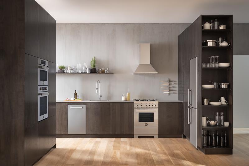 https://assets.bertazzoni.com/asset/20ca1755-161a-42ca-acca-e982796cd266/thumbnail/webimage-PROF24SOEX-REF24BMFXNV-DW24T3IXT-PRO244GASXV-DW24T3IXV-KCH24XV-PROF24FSEXV