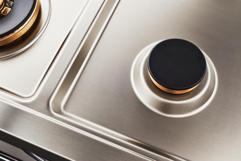 https://assets.bertazzoni.com/asset/3f304903-e3af-4476-a4df-a6e209966776/thumbnail/webimage-BERTAZZONI14289