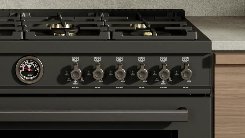 https://assets.bertazzoni.com/asset/4a9e5141-1eab-4f94-8846-af2c13ab567b/thumbnail/webimage-PRO366BCFEPCAT-PRO366BCFGMCAT