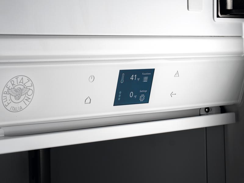 https://assets.bertazzoni.com/asset/b1651cd6-7590-459b-a2c8-f45efd9d6cbf/thumbnail/webimage-41_A230539-image-for-Combi-Built-in-Bottom-Mount-highlights-NEW2022