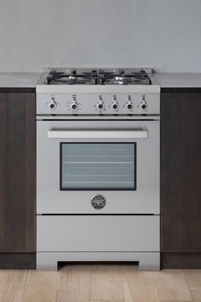 https://assets.bertazzoni.com/asset/d0aa31ae-b3ee-4aeb-a113-a3dad5d96c53/thumbnail/webimage-PRO244GASXV