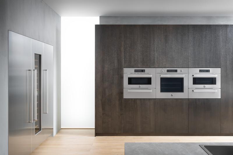 https://assets.bertazzoni.com/asset/e934f68d-9340-46f8-a176-95b120061792/thumbnail/webimage-REF36RCPIXL-23-REF24WCPIXR-23-REF24FCIPIXR-23-REF24RCPIXR-23-REF24FCIPIXR-23-PROF30FSEXT-PROF30SOEX-PROF30CSEX-PROF30WDEX