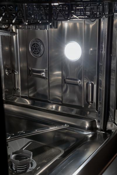 https://assets.bertazzoni.com/asset/eed0d59d-cfb3-415d-9ac6-ab1706f426bb/thumbnail/webimage-_DSC0958