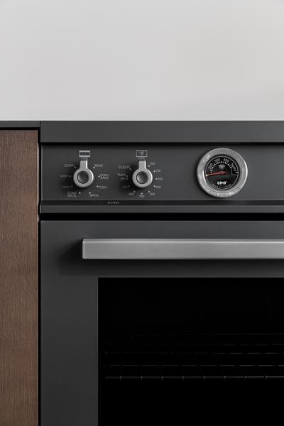 48 inch Induction Range, 6 Heating Zones and Cast Iron Griddle